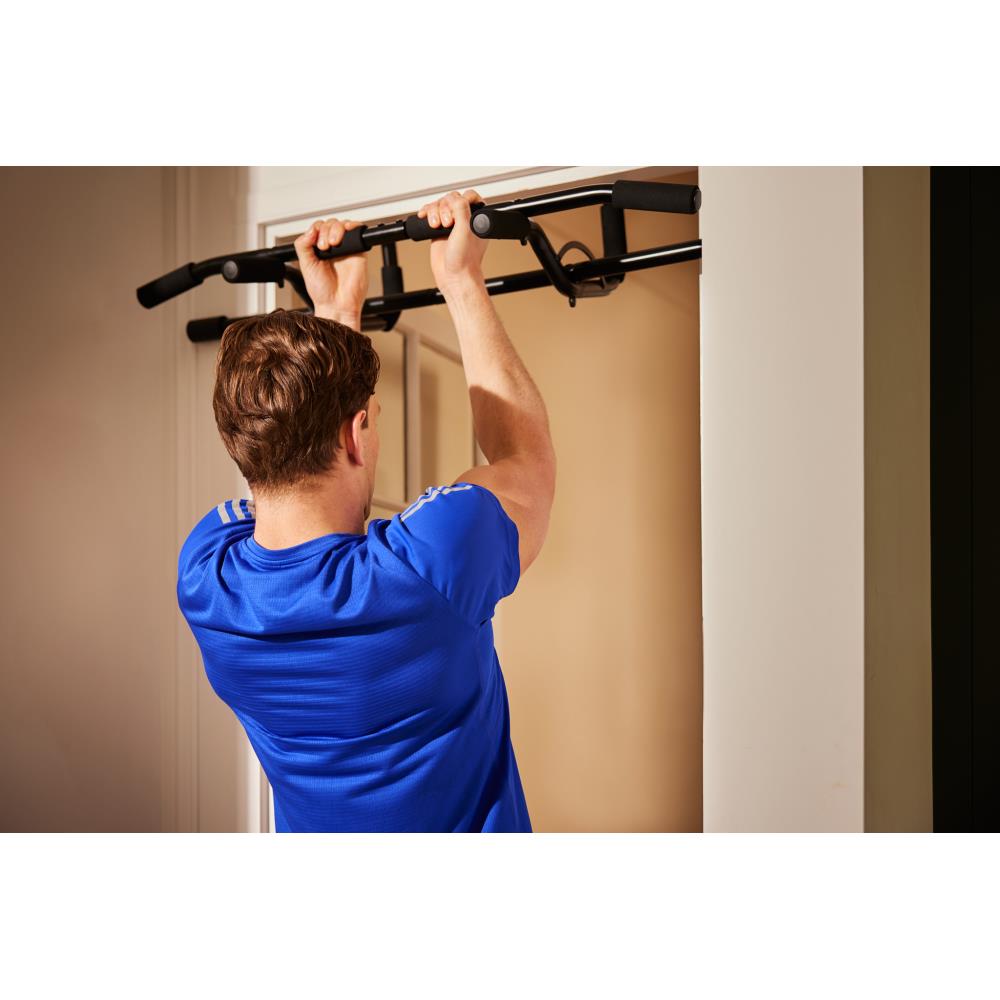 Close grip chin ups using the Adidas Door Gym