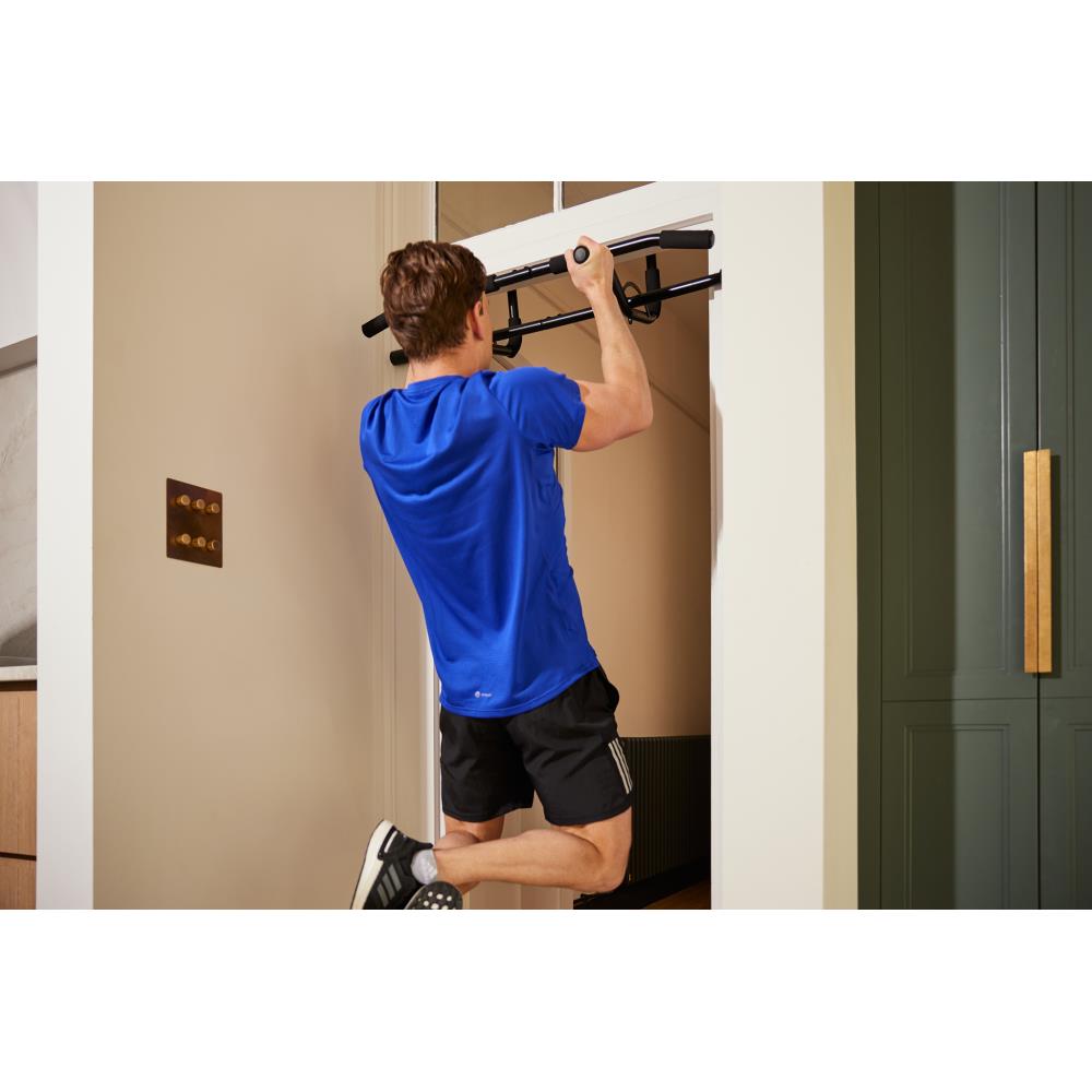 Hammer grip pull ups using the Adidas Door Gym
