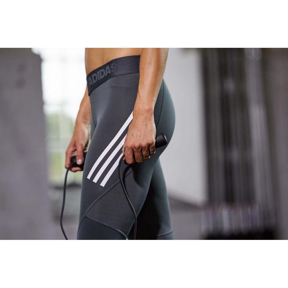 Woman using the adidas speed rope