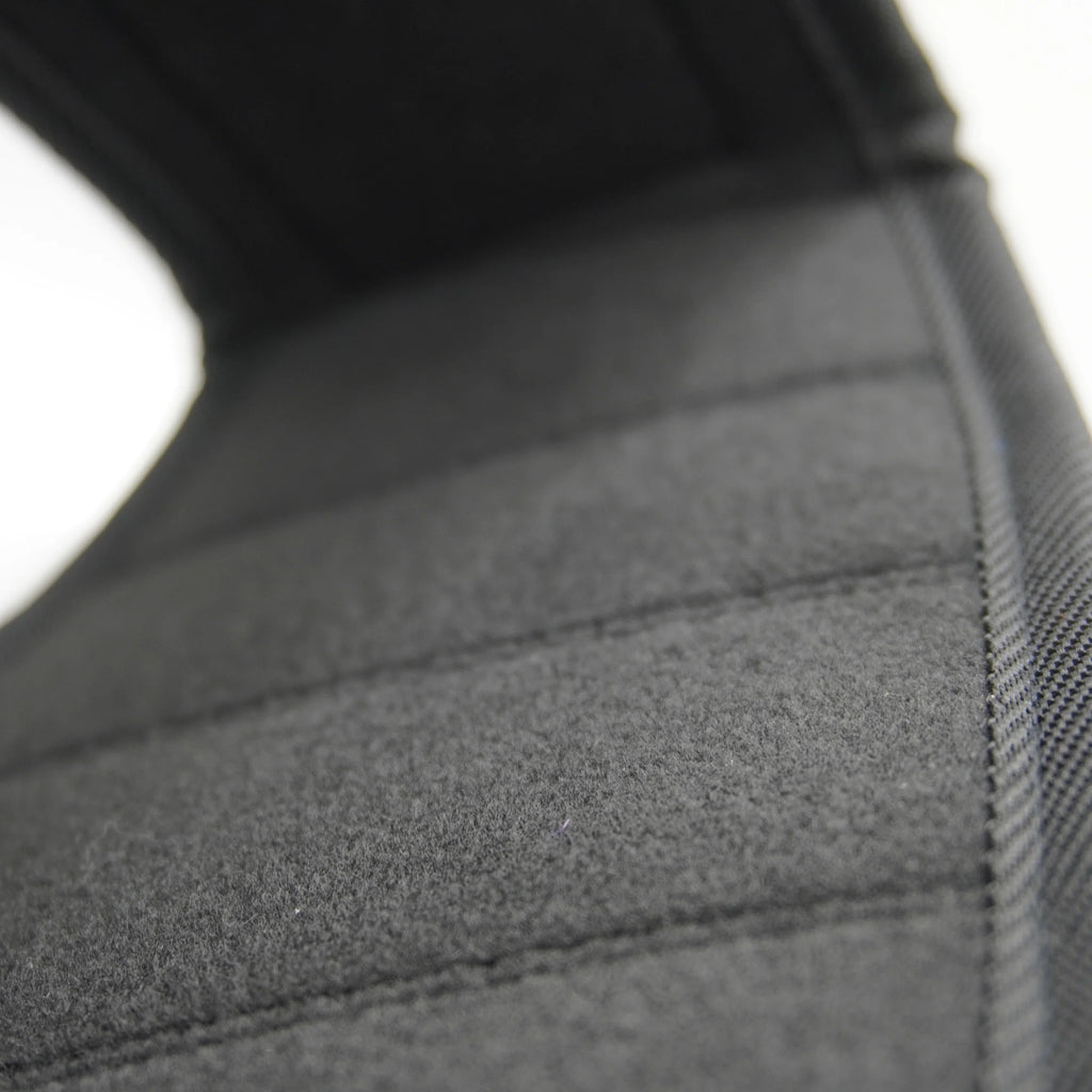 Inner padding on power lifting belt