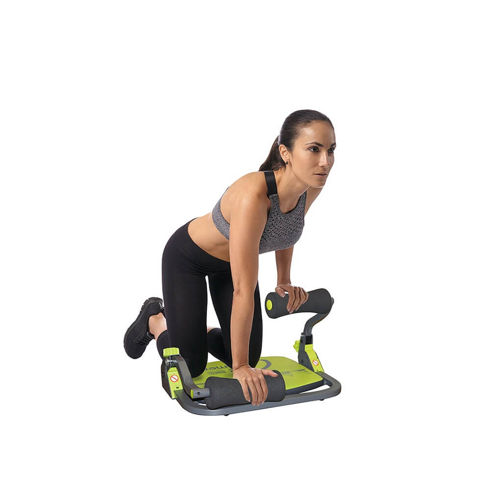 Woman exercising with a body-sculpture-core-trimmer
