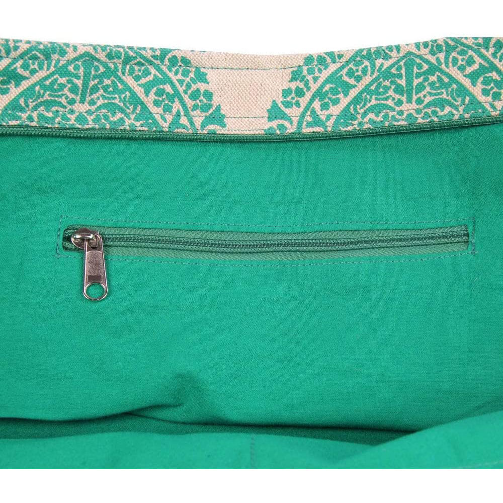 Fitness Mad Yoga Bag - Green Zip Compartment