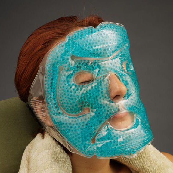 TheraPearl Hot and Cold Face Mask - Ice/Heat Pack on a face